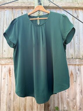 Classic Dark Green Short Sleeve Pleated Blouse